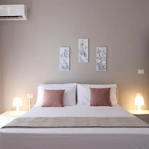 https://myia-apartments-casa-vacanza.sicilyhotelsitaly.net